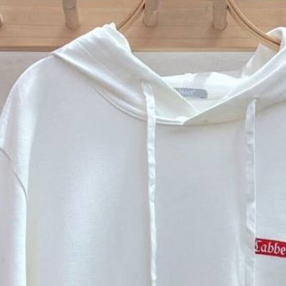 Oversized Bacisc White Hoodie - Picture 3 of 3